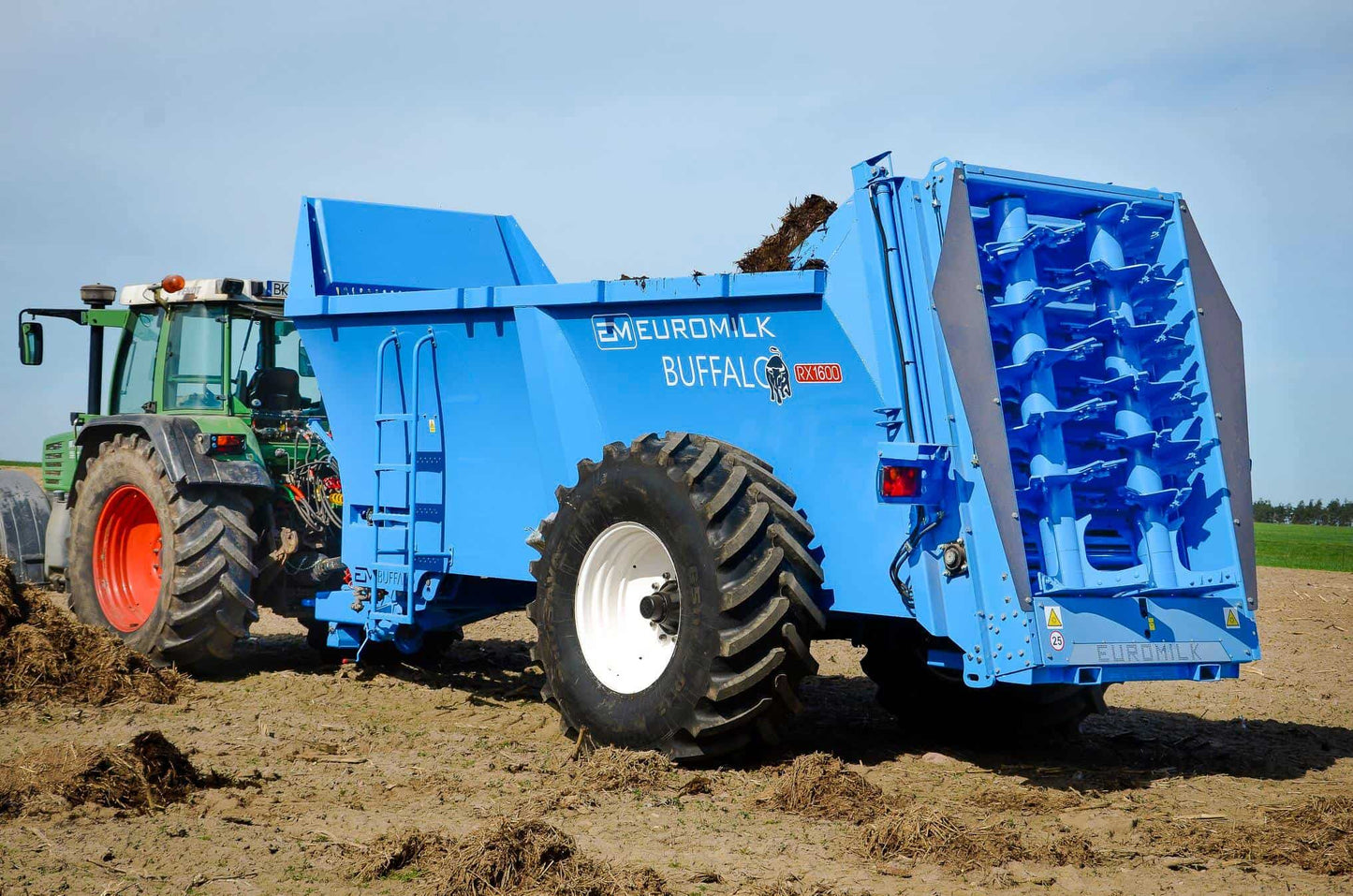 Buffalo RX Manure Spreader. Heavy Duty 12-18m3