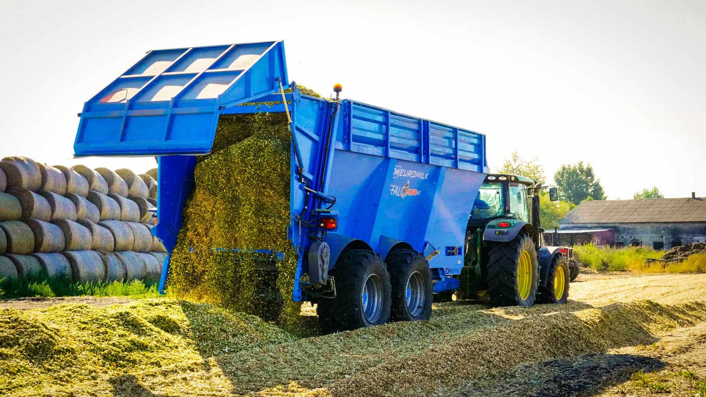 Buffalo RX Manure Spreader. Larger Capacity 18-24m3