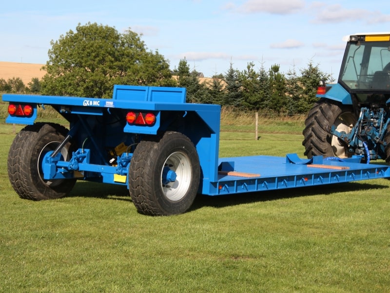 Low Loader Trailer. Heavy Duty Equipment Hauling Trailers 8-22t