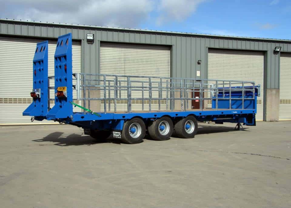 Low Loader Trailer. Heavy Duty Equipment Hauling Trailers 8-22t